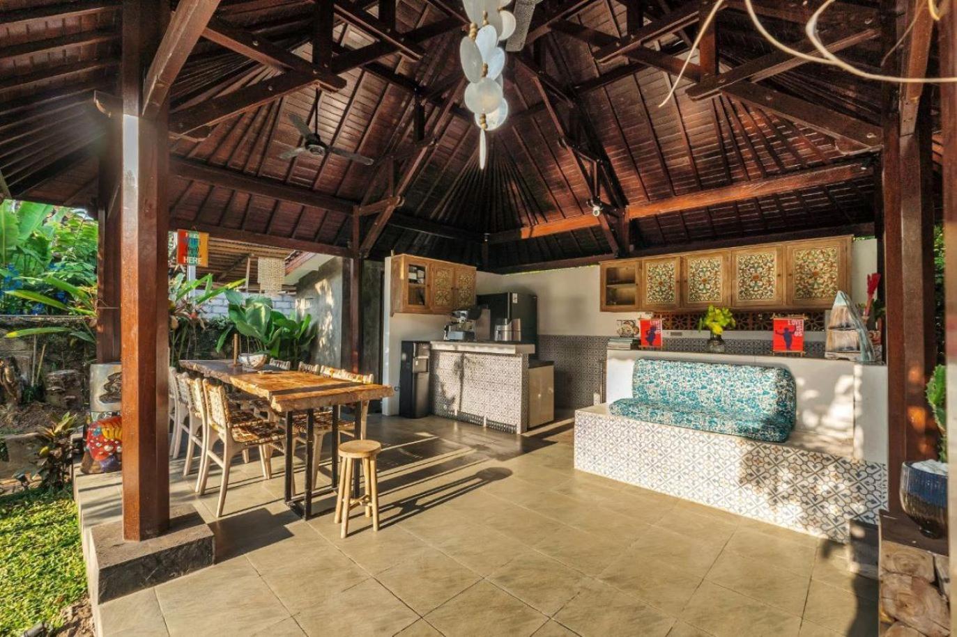 Ubud Backpacker Hostel Экстерьер фото